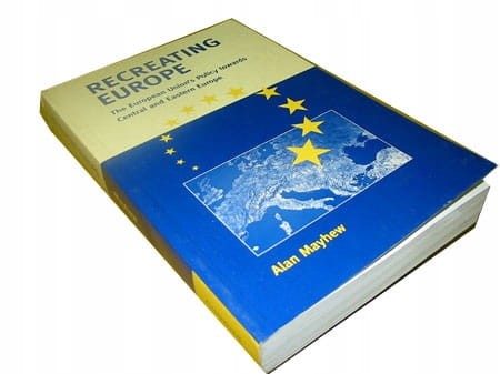 efb2ee22460a8729e2170b2f6e3474f2